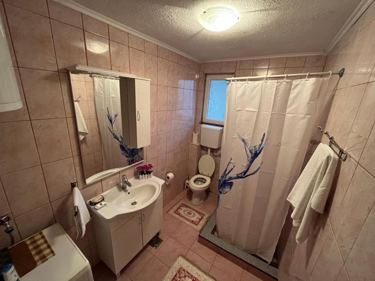 Semizovac Holiday House *