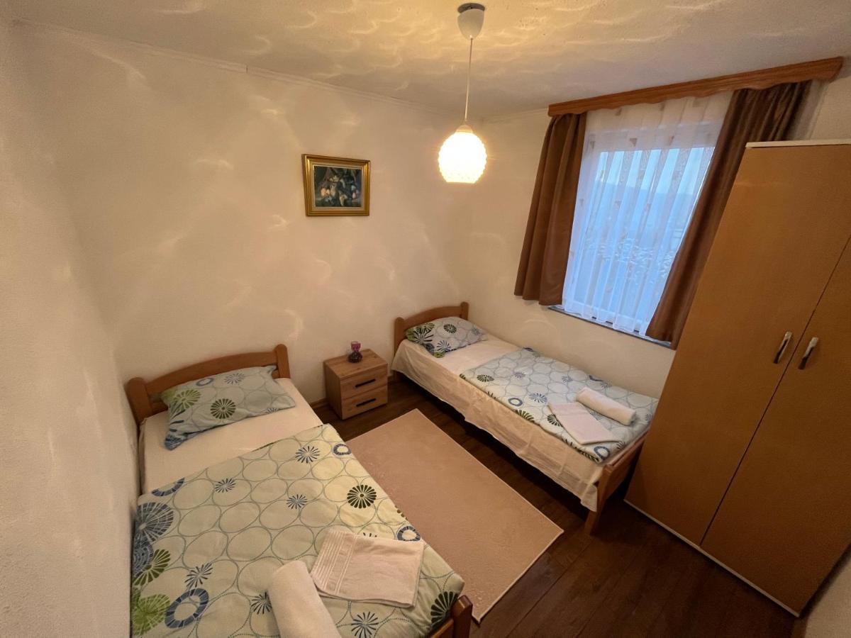 Semizovac Holiday House Apartment